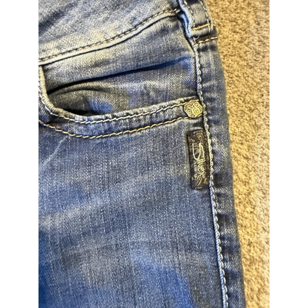 Silver Jeans Suki Capri Mid 31" x 22.5" blue denim stretch regular embroidery - Picture 8 of 15